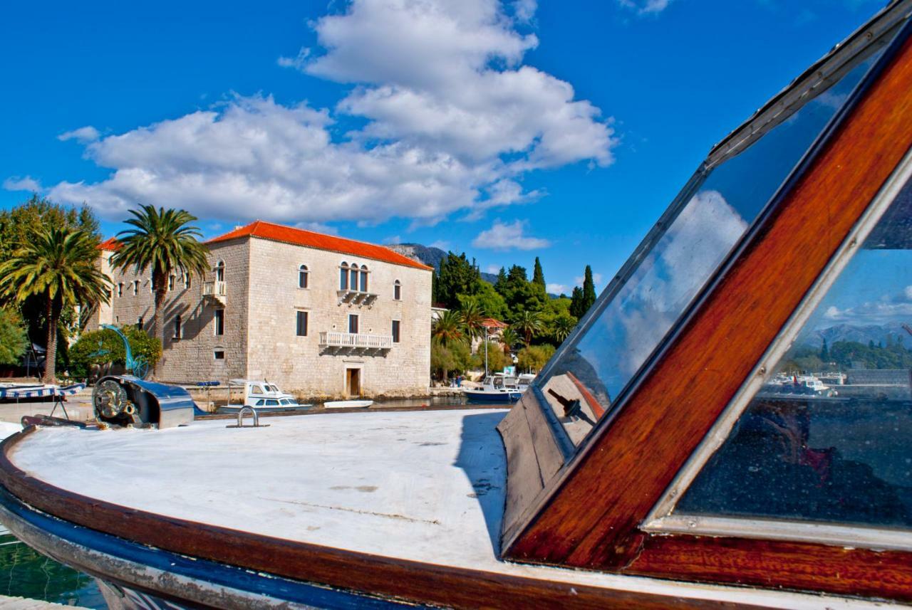 Short Street Apartments Kastela Exterior photo